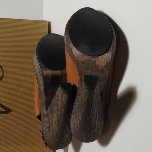 Joie Women's Get On Up In Cognac Leather Wooden Heeled Sandals In Box Sz 7.5 - Picture 6 of 14